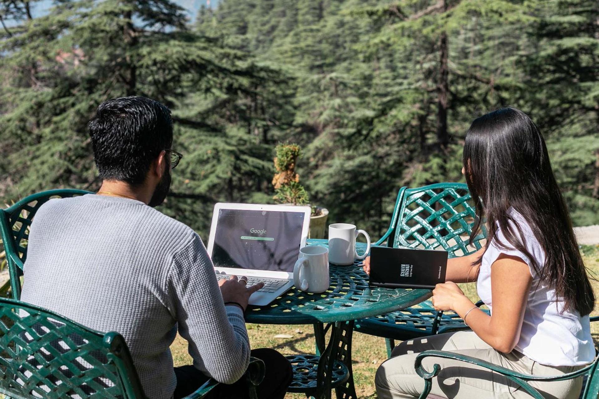 Stayvista At Pine Estate With Outdoor Jacuzzi Shimla Eksteriør billede